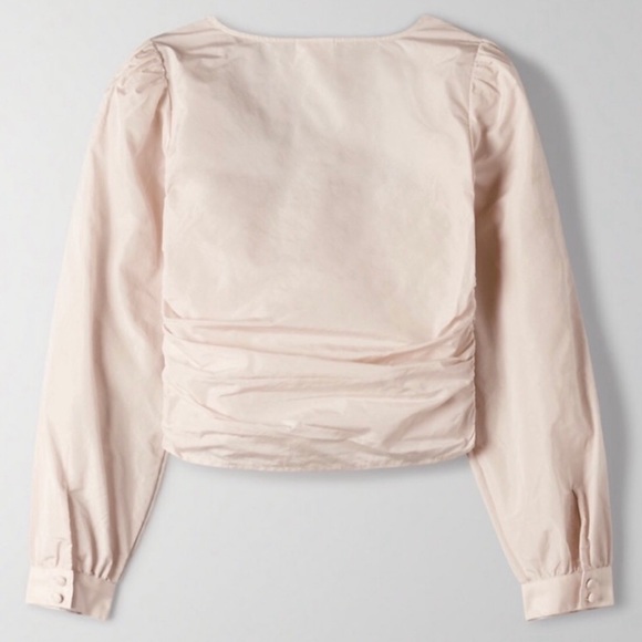 Aritzia Sunday Best Petal Blouse - Picture 2 of 6